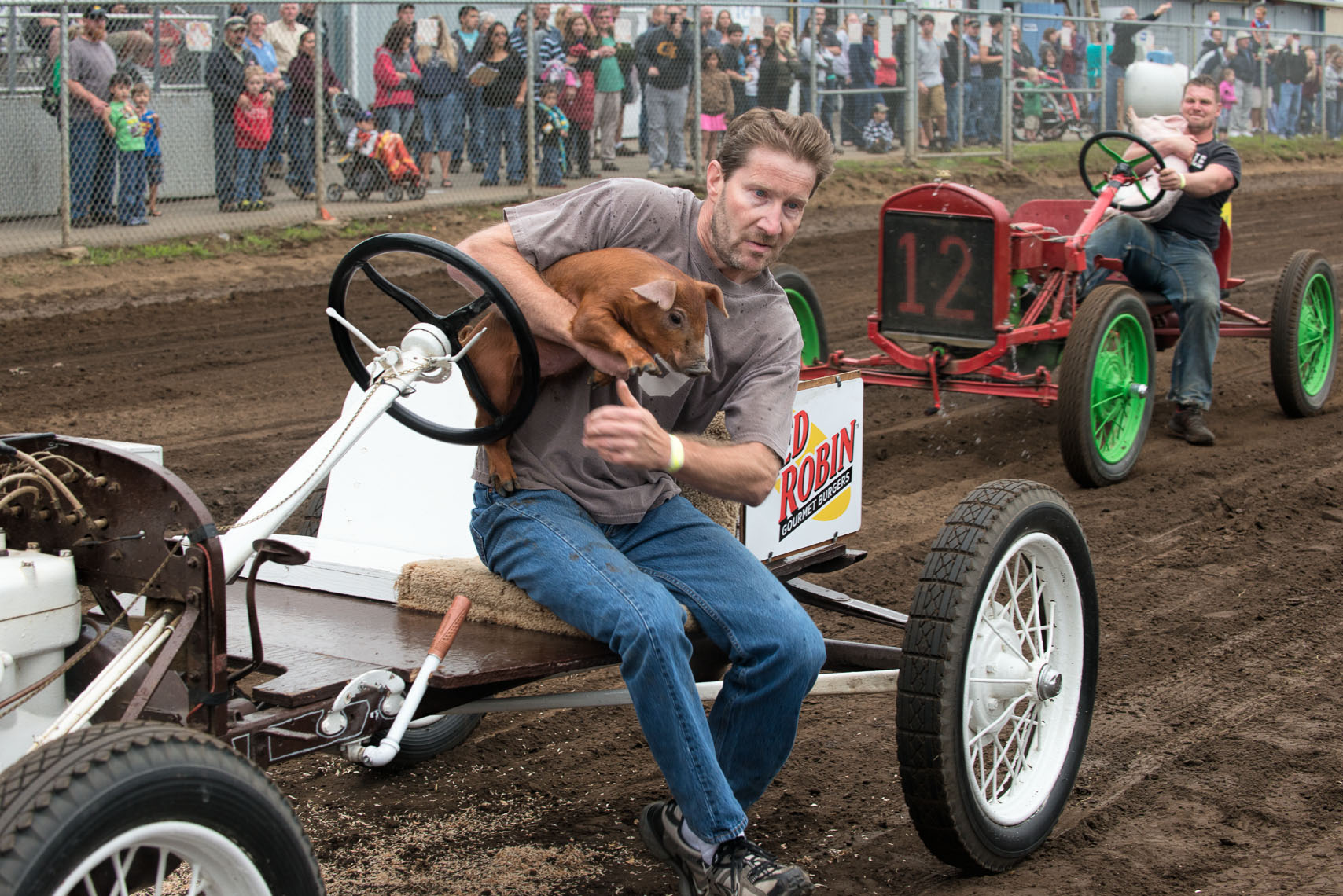 Pig and Ford Races, William Bragg, editorial photographer, Portland, Oregon